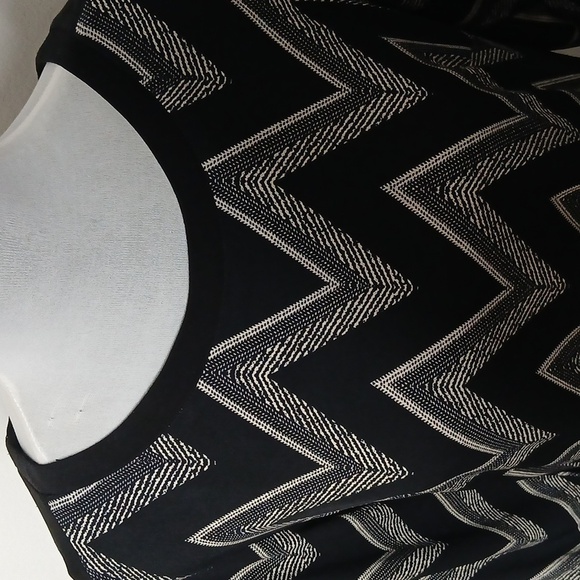 Emma & Michele black and white abstract quarter sleeve midi dress size large - Picture 3 of 16